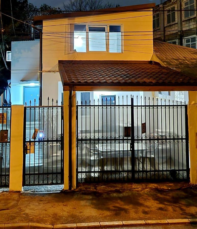 Hostel Monument Bucureşti Eksteriør bilde